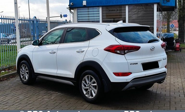 Hyundai Tucson 1.6 T-GDI Automatas 2018 full