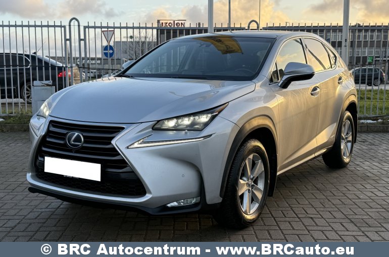 Lexus NX300h Hybrid e-Four e-CVT Automatas 2015