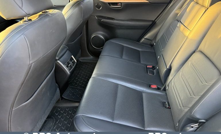 Lexus NX300h Hybrid e-Four e-CVT Automatas 2015 full