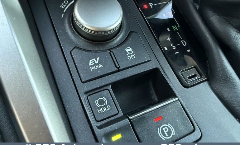 Lexus NX300h Hybrid e-Four e-CVT Automatas 2015 full