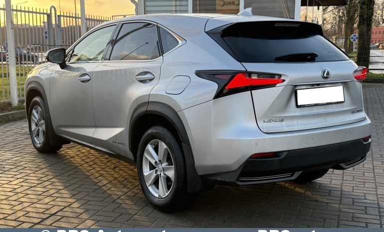 Lexus NX300h Hybrid e-Four e-CVT Automatas 2015 full