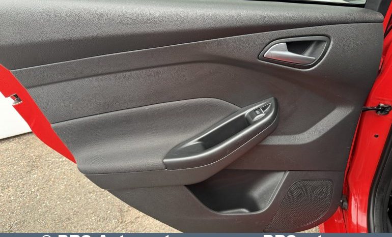 Ford Focus 2.0 TDCi Automatas 2015 full