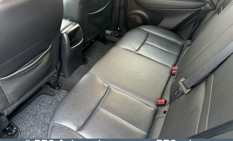 Nissan Qashqai 1.2 DiG-T Automatas 2016 full