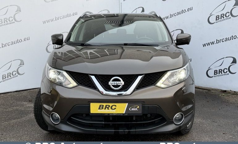 Nissan Qashqai 1.2 DiG-T Automatas 2016 full
