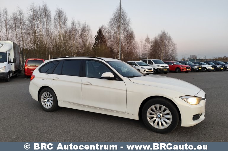 BMW 316 d Touring 2013