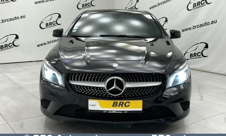 Mercedes-Benz CLA 180  2015 full