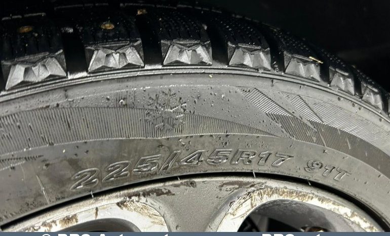 Mercedes-Benz CLA 180  2015 full