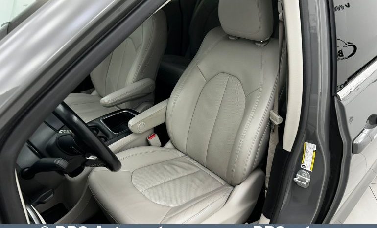Chrysler Pacifica 3.6 Hybrid Plug-In Automatas 2021 full