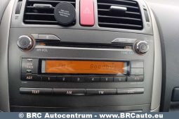 Toyota Auris 1.4 D-4D 2008 full