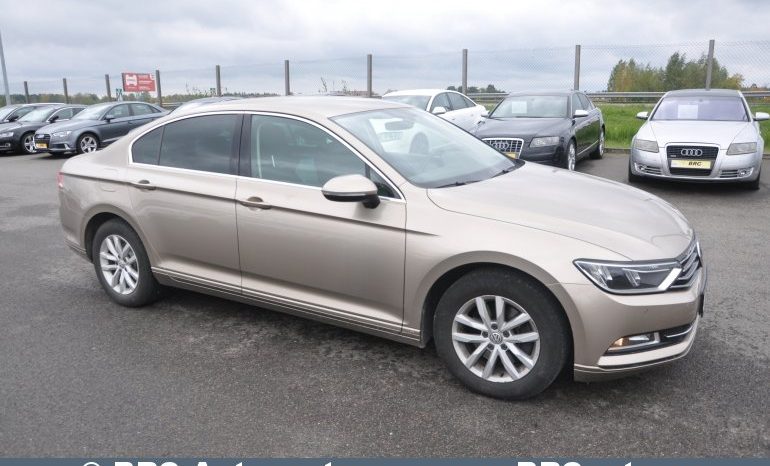 Volkswagen Passat 1.4 TSI B/D BlueMotion Automatas 2015 full