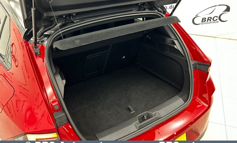 Opel Astra 1.6 Turbo Plug-In Hybrid Automatas 2022 full