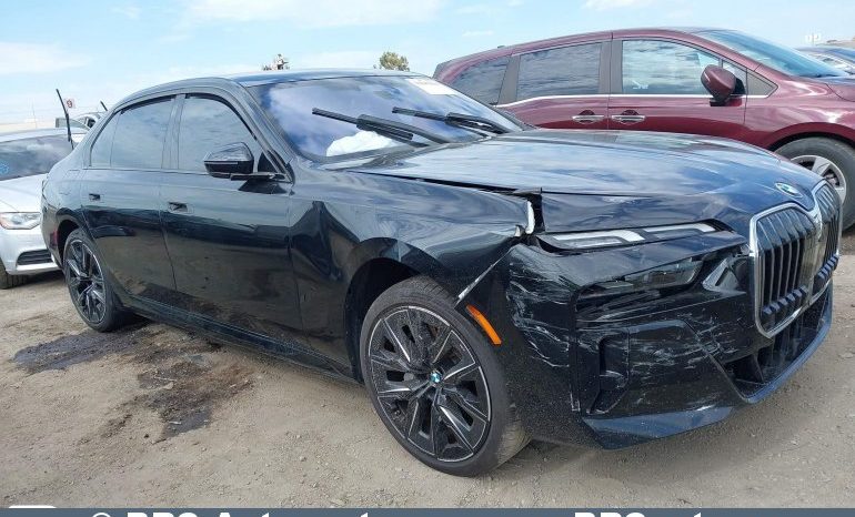 BMW i7 eDrive50 2024 full