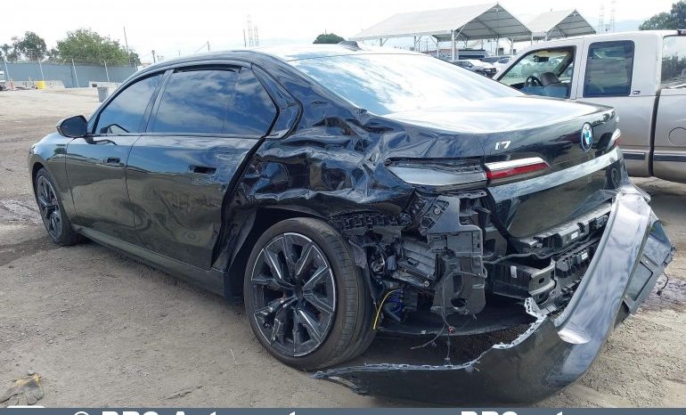 BMW i7 eDrive50 2024 full