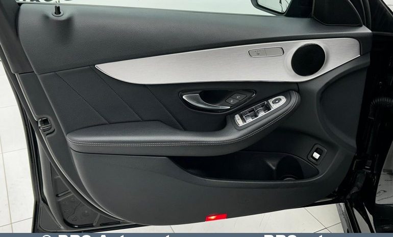 Mercedes-Benz C 180 T AMG-Line Automatas 2021 full