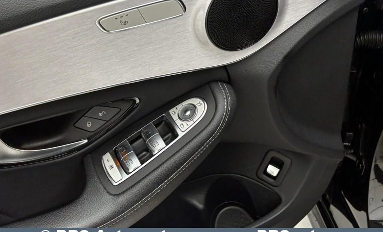 Mercedes-Benz C 180 T AMG-Line Automatas 2021 full