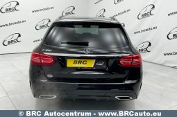 Mercedes-Benz C 180 T AMG-Line Automatas 2021 full