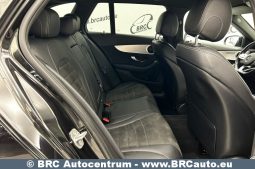 Mercedes-Benz C 180 T AMG-Line Automatas 2021 full