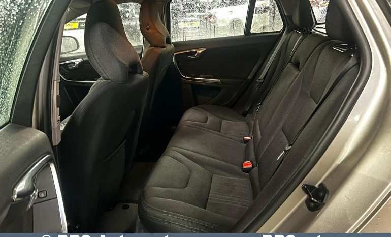 Volvo V60 D2 1.6 DRIVe 2012 full