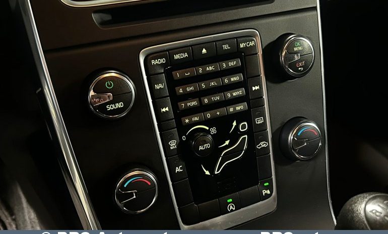 Volvo V60 D2 1.6 DRIVe 2012 full