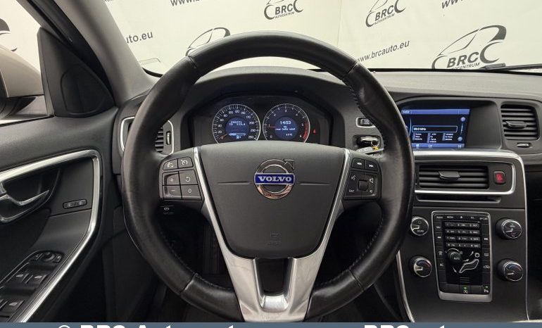 Volvo V60 D2 1.6 DRIVe 2012 full