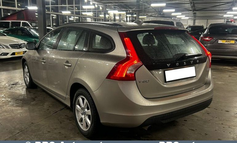 Volvo V60 D2 1.6 DRIVe 2012 full