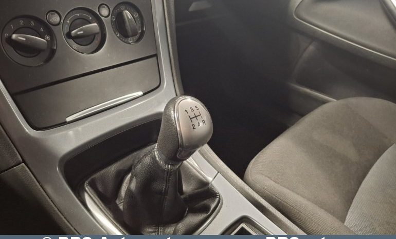 Ford Mondeo 1.6i Trend 2013 full