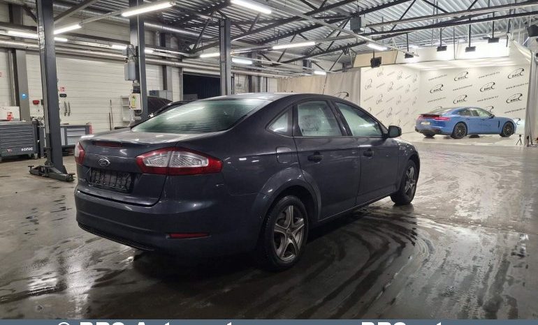 Ford Mondeo 1.6i Trend 2013 full