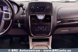 Lancia Voyager 2.8 CRD Silver Automatas 2013 full