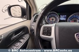 Lancia Voyager 2.8 CRD Silver Automatas 2013 full