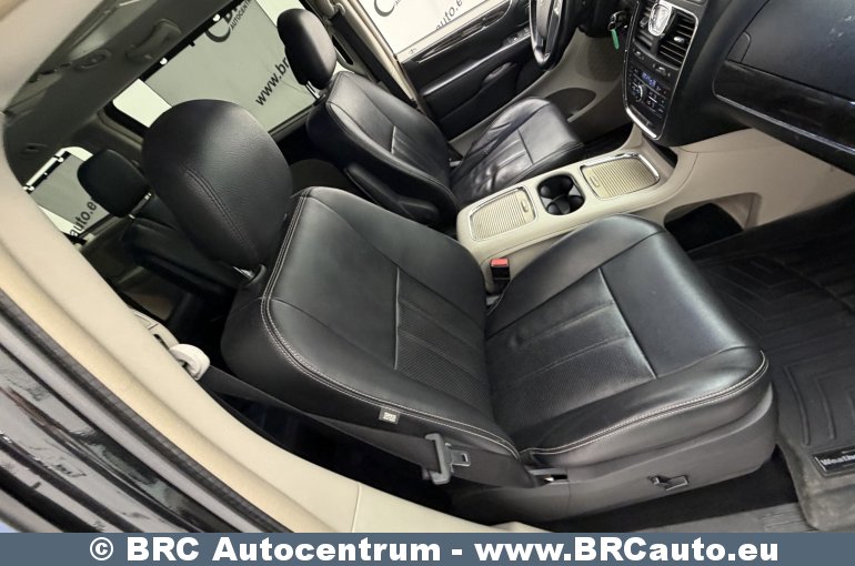 Lancia Voyager 2.8 CRD Silver Automatas 2013