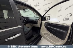 Lancia Voyager 2.8 CRD Silver Automatas 2013 full