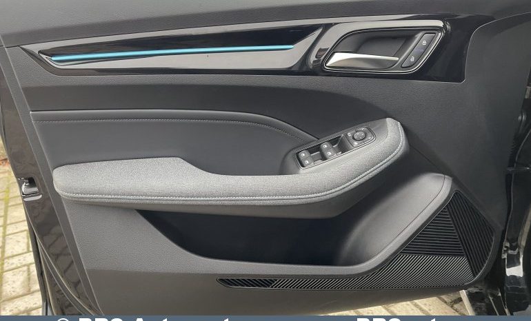 MG MG5 Long Range 61.1 kWh Automatas 2022 full