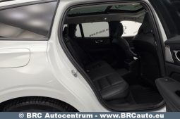 Volvo V60 Plug-in AWD T8 Twin Engine 2025 full