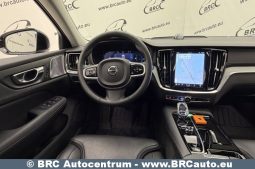 Volvo V60 Plug-in AWD T8 Twin Engine 2025 full