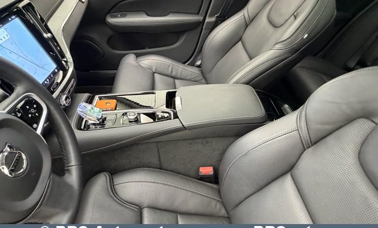 Volvo V60 Plug-in AWD T8 Twin Engine 2025 full
