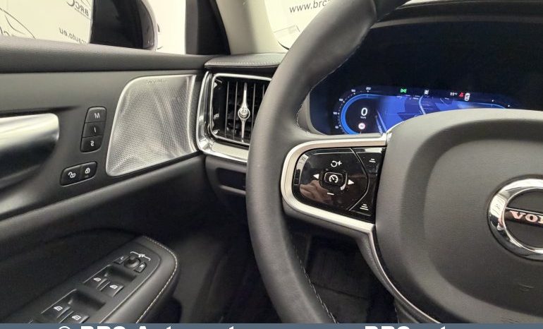 Volvo V60 Plug-in AWD T8 Twin Engine 2025 full