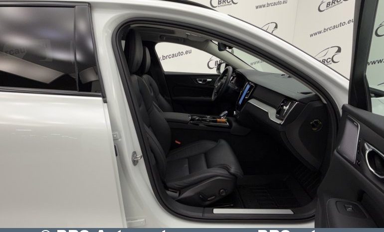 Volvo V60 Plug-in AWD T8 Twin Engine 2025 full