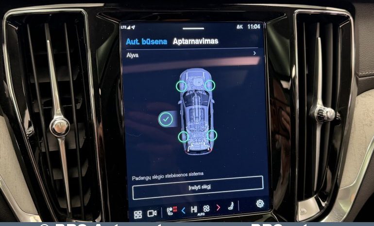 Volvo V60 Plug-in AWD T8 Twin Engine 2025 full