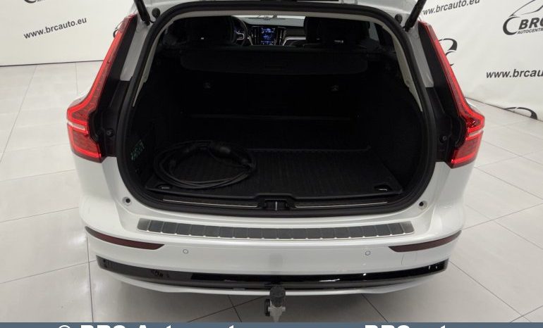 Volvo V60 Plug-in AWD T8 Twin Engine 2025 full