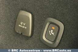 Volvo V60 Plug-in AWD T8 Twin Engine 2025 full