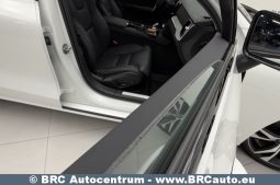 Volvo V60 Plug-in AWD T8 Twin Engine 2025 full