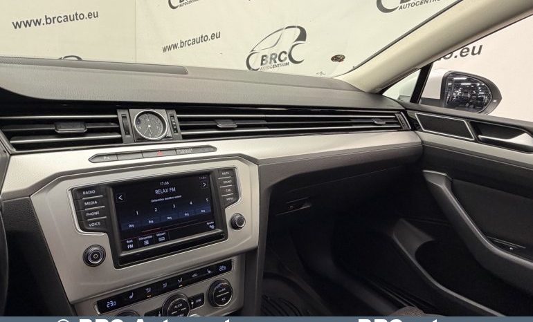 Volkswagen Passat 1.4 TSI B/D BlueMotion Automatas 2015 full