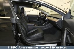 Tesla Model 3 Standard Range Plus 2019