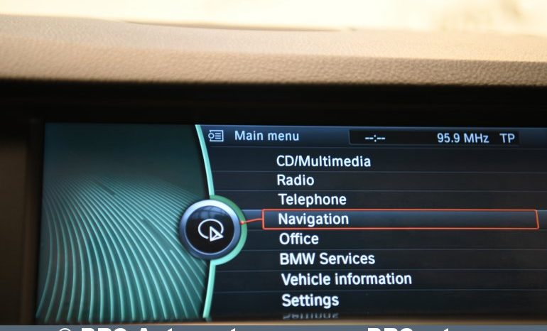 BMW 525 d Touring Automatas 2011 full