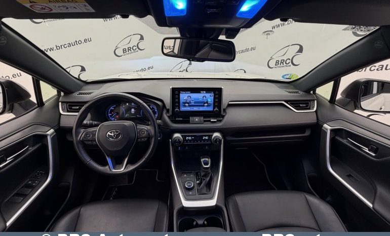 Toyota RAV 4 Hybrid AWD Automatas 2021 full