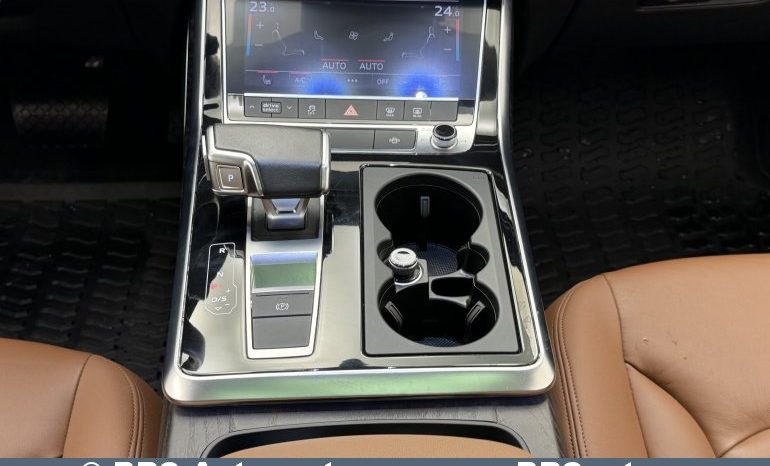 Audi Q8 3.0 TFSI Quattro I-HEV Automatas 2022 full