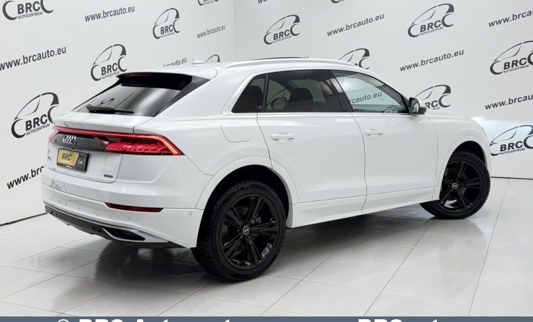 Audi Q8 3.0 TFSI Quattro I-HEV Automatas 2022 full