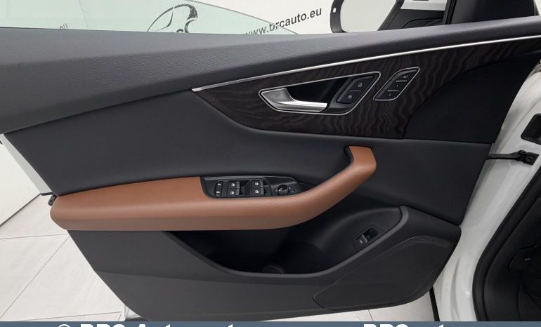 Audi Q8 3.0 TFSI Quattro I-HEV Automatas 2022 full