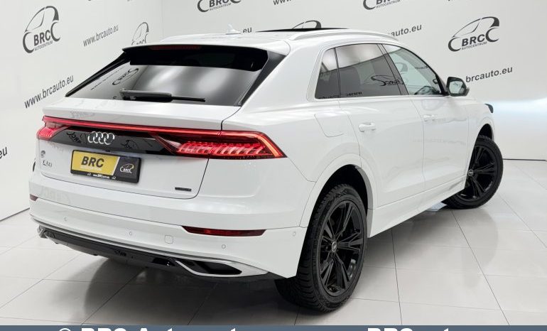 Audi Q8 3.0 TFSI Quattro I-HEV Automatas 2022 full