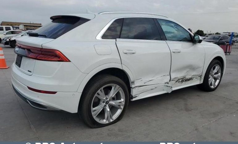 Audi Q8 3.0 TFSI Quattro I-HEV Automatas 2022 full